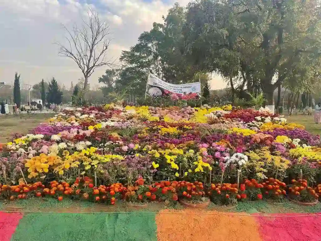 Rose and Jasmine Garden is hidden places to visit in Islamabad with family and kids