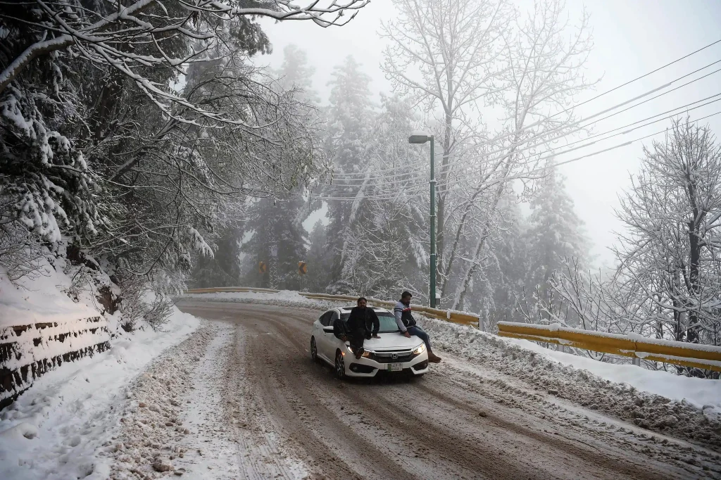 Snow covered roads during snow in Murree